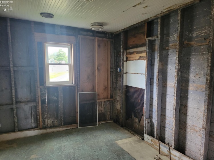 504 Kilbourne Street, Bellevue, 44811, ,Multiple Units,For Sale,Kilbourne,20253336