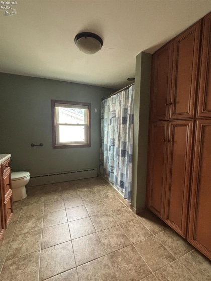2 Kniffin Street, Greenwich, 44837, 2 Bedrooms Bedrooms, ,2 BathroomsBathrooms,Residential For Lease,For Lease,Kniffin,20253435