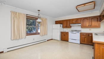 718 Vine Avenue, Marblehead, 43440, ,Multiple Units,For Sale,Vine,20253329