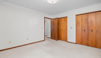 718 Vine Avenue, Marblehead, 43440, ,Multiple Units,For Sale,Vine,20253329