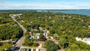 718 Vine Avenue, Marblehead, 43440, ,Multiple Units,For Sale,Vine,20253329