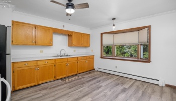 718 Vine Avenue, Marblehead, 43440, ,Multiple Units,For Sale,Vine,20253329