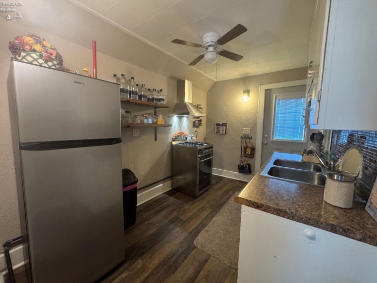 6 West Street, Norwalk, 44857, ,Multiple Units,For Sale,West,20253450