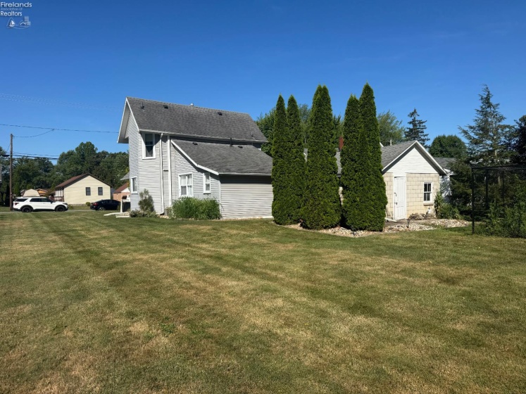6 West Street, Norwalk, 44857, ,Multiple Units,For Sale,West,20253450