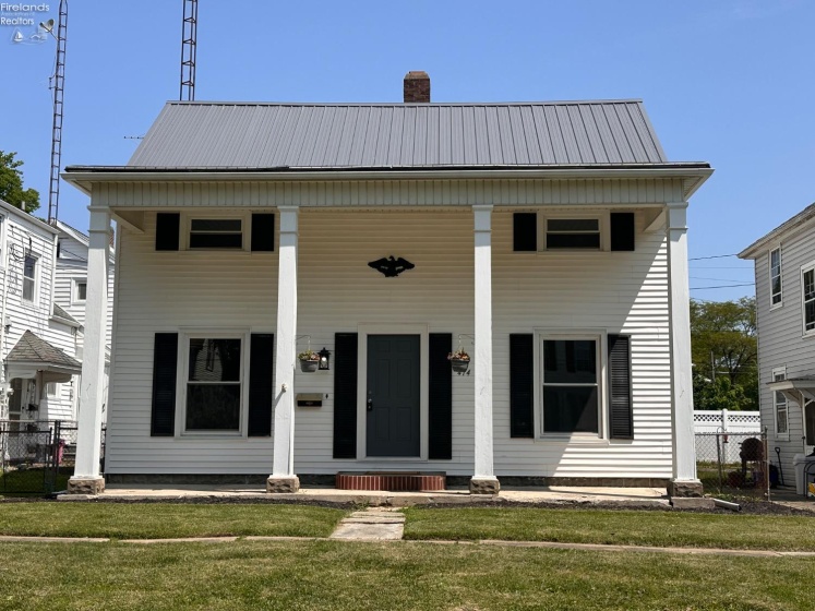 414 Hayes Avenue, Fremont, 43420, 3 Bedrooms Bedrooms, ,1 BathroomBathrooms,Residential,For Sale,Hayes,20252123