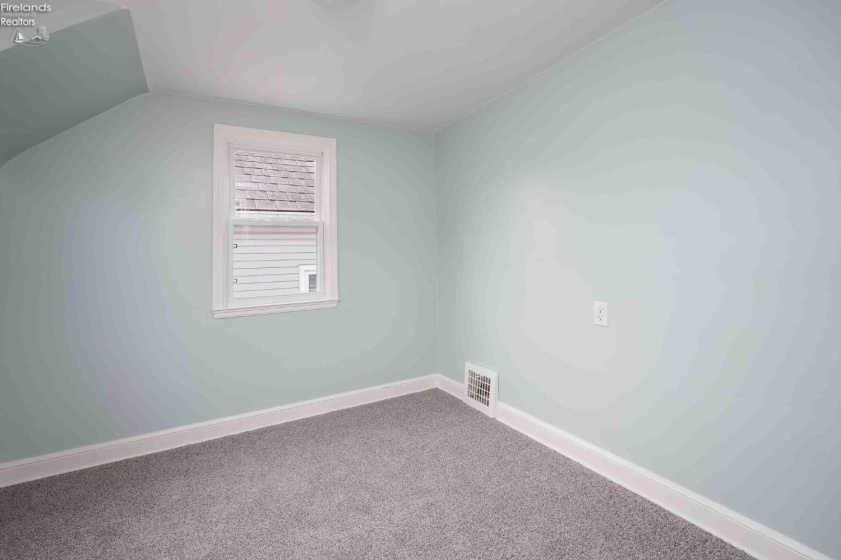 414 Hayes Avenue, Fremont, 43420, 3 Bedrooms Bedrooms, ,1 BathroomBathrooms,Residential,For Sale,Hayes,20252123