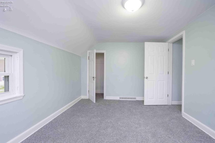 414 Hayes Avenue, Fremont, 43420, 3 Bedrooms Bedrooms, ,1 BathroomBathrooms,Residential,For Sale,Hayes,20252123
