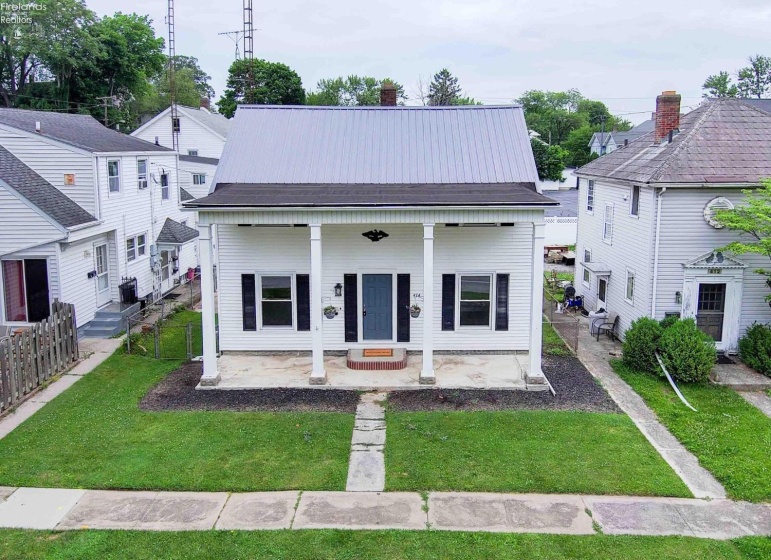 414 Hayes Avenue, Fremont, 43420, 3 Bedrooms Bedrooms, ,1 BathroomBathrooms,Residential,For Sale,Hayes,20252123
