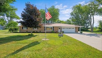 699 Toussaint South Road, Oak Harbor, 43449, 3 Bedrooms Bedrooms, ,2 BathroomsBathrooms,Residential,For Sale,Toussaint South,20252405 699 Toussaint South Road, Oak Harbor, 43449, 3 Bedrooms Bedrooms, ,2 BathroomsBathrooms,Residential,For Sale,Toussaint South,20252405