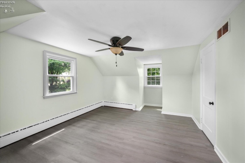 317 pine, Woodville, 43469, 3 Bedrooms Bedrooms, ,2 BathroomsBathrooms,Residential,For Sale,pine,20252440
