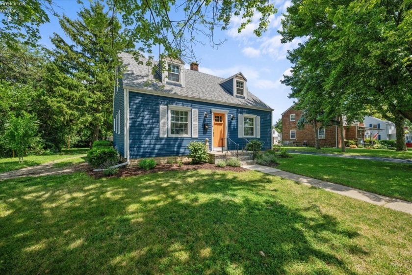 317 pine, Woodville, 43469, 3 Bedrooms Bedrooms, ,2 BathroomsBathrooms,Residential,For Sale,pine,20252440