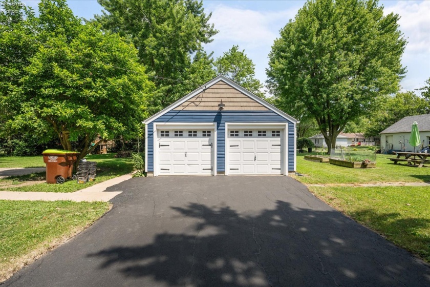317 pine, Woodville, 43469, 3 Bedrooms Bedrooms, ,2 BathroomsBathrooms,Residential,For Sale,pine,20252440