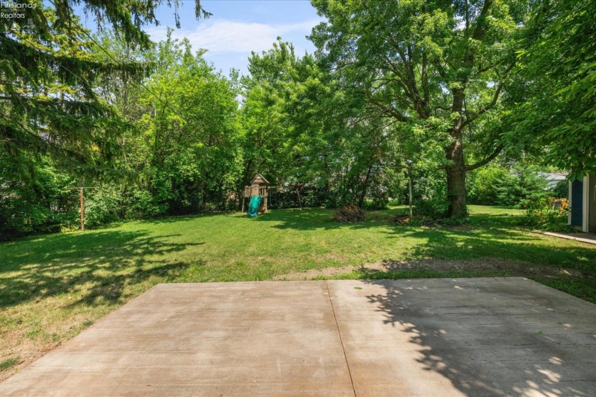 317 pine, Woodville, 43469, 3 Bedrooms Bedrooms, ,2 BathroomsBathrooms,Residential,For Sale,pine,20252440