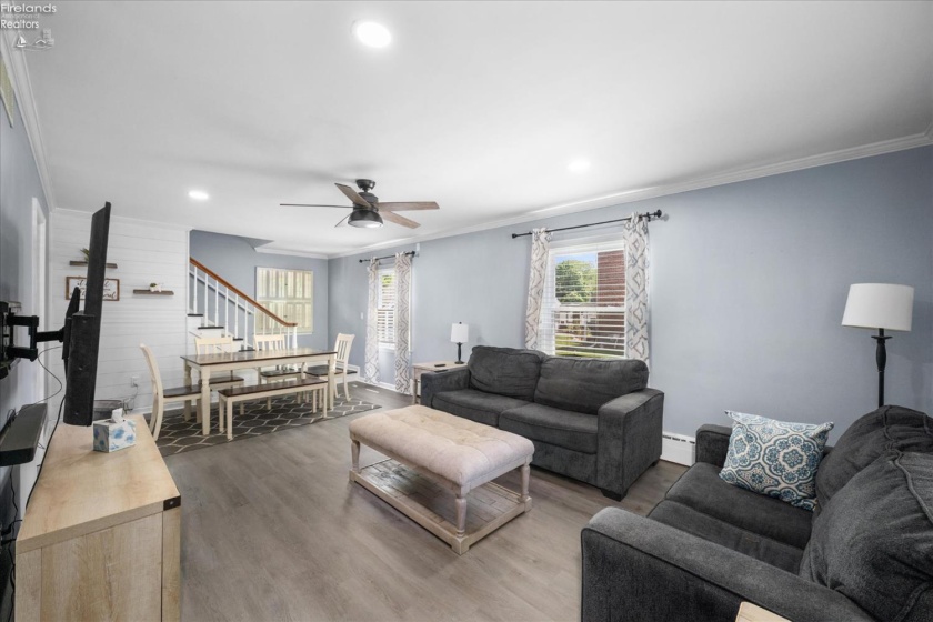 317 pine, Woodville, 43469, 3 Bedrooms Bedrooms, ,2 BathroomsBathrooms,Residential,For Sale,pine,20252440