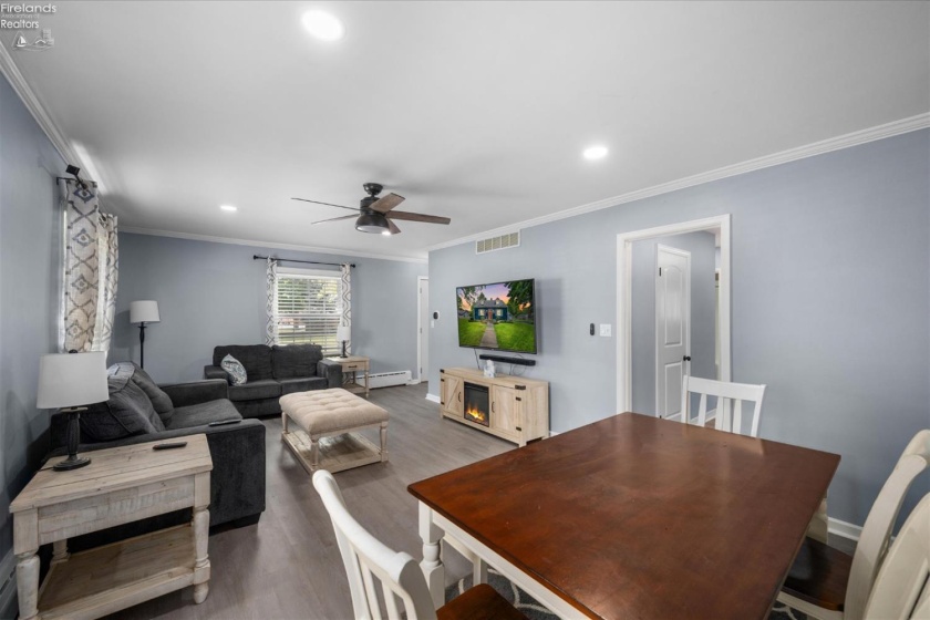 317 pine, Woodville, 43469, 3 Bedrooms Bedrooms, ,2 BathroomsBathrooms,Residential,For Sale,pine,20252440