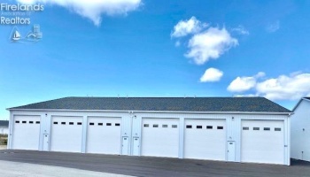 3720 Clean St, Port Clinton, 43452, ,Commercial,For Sale,Clean St,20253593