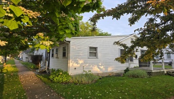 919 Hancock Street, Sandusky, 44870, 3 Bedrooms Bedrooms, ,1 BathroomBathrooms,Residential,For Sale,Hancock,20252096 919 Hancock Street, Sandusky, 44870, 3 Bedrooms Bedrooms, ,1 BathroomBathrooms,Residential,For Sale,Hancock,20252096