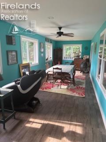 305 Tenth Street, Sycamore, 44882, 5 Bedrooms Bedrooms, ,5 BathroomsBathrooms,Residential For Lease,For Lease,Tenth,20253703