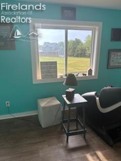 305 Tenth Street, Sycamore, 44882, 5 Bedrooms Bedrooms, ,5 BathroomsBathrooms,Residential For Lease,For Lease,Tenth,20253703