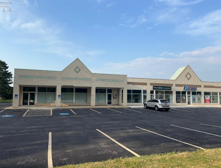 2012 Cleveland Road, Huron, 44839, ,Commercial For Lease,For Lease,Cleveland,20253728