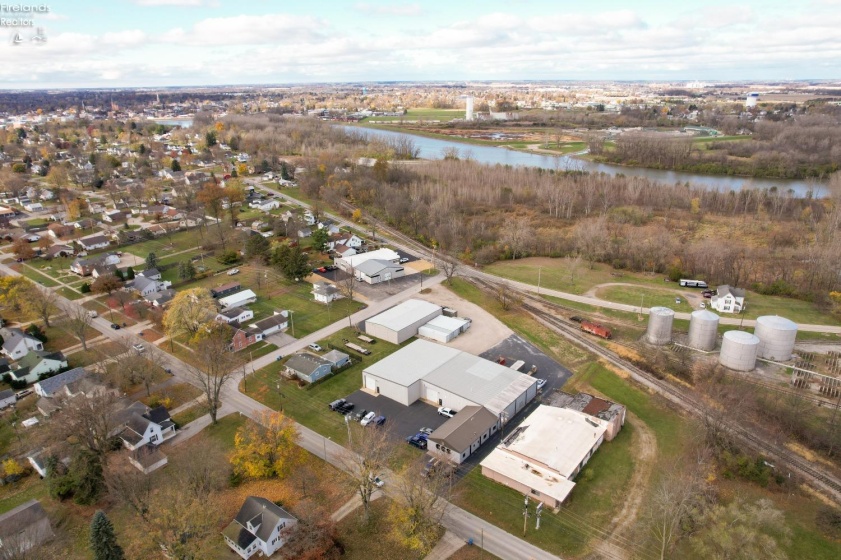 1020 5th Street, Fremont, 43420, ,Commercial,For Sale,5th,20253810