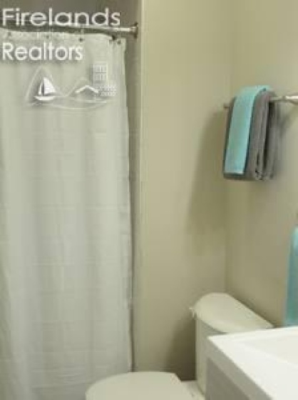 3018 Hull Road, Huron, 44839, 3 Bedrooms Bedrooms, ,2 BathroomsBathrooms,Residential For Lease,For Lease,Hull,20253818