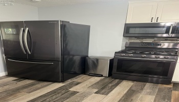 748 tarry Lane, Amherst, 44001, ,Multiple Units,For Sale,tarry,20253897