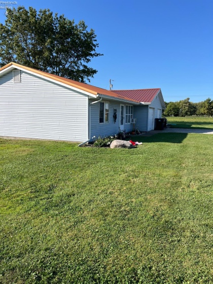 13310 Baumhart, Amherst, 44001, ,Multiple Units,For Sale,Baumhart,20253903
