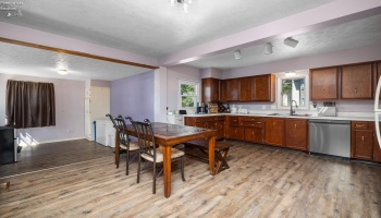 Eat in Kitchen
