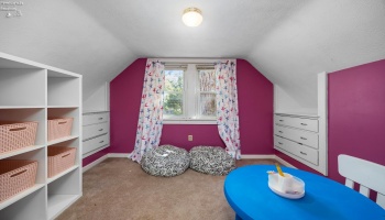 2nd floor bedroom