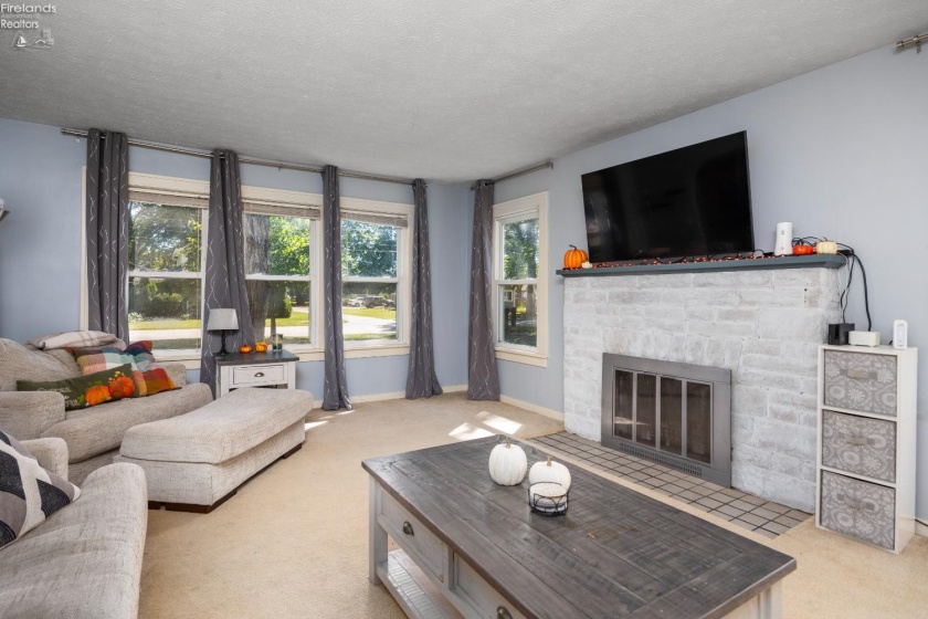 19 South Street, Berlin Heights, 44814, ,Multiple Units,For Sale,South,20253629