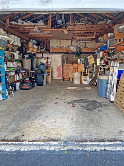 222 Bertha Avenue, Clyde, 43410, 3 Bedrooms Bedrooms, ,2 BathroomsBathrooms,Residential,For Sale,Bertha,20252693 222 Bertha Avenue, Clyde, 43410, 3 Bedrooms Bedrooms, ,2 BathroomsBathrooms,Residential,For Sale,Bertha,20252693