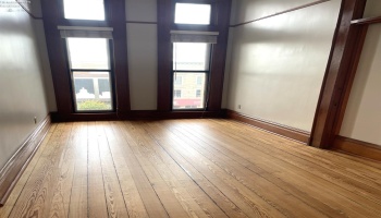 323 Main, Findlay, 45840, 2 Bedrooms Bedrooms, ,2 BathroomsBathrooms,Residential For Lease,For Lease,Main,20253969