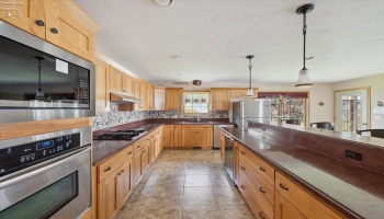 1722 Airline, Put-In-Bay, 43456, 5 Bedrooms Bedrooms, ,3 BathroomsBathrooms,Residential,For Sale,Airline,20252786