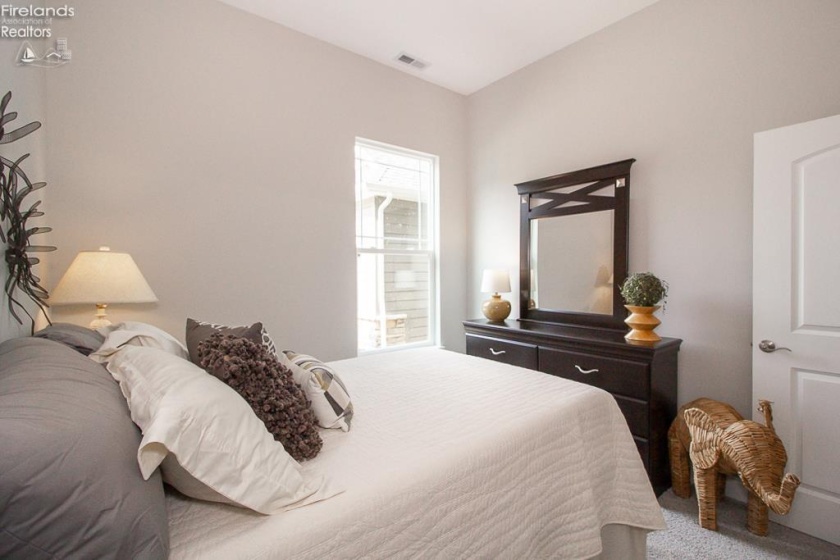 6029 Coventry Circle, Huron, 44839, 2 Bedrooms Bedrooms, ,2 BathroomsBathrooms,Residential,For Sale,Coventry,20252789