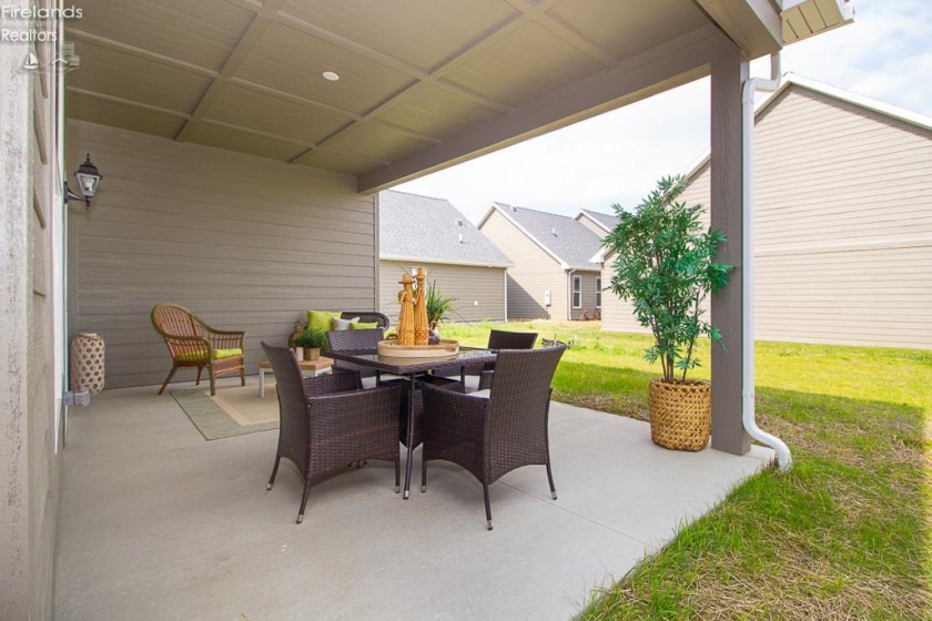 6029 Coventry Circle, Huron, 44839, 2 Bedrooms Bedrooms, ,2 BathroomsBathrooms,Residential,For Sale,Coventry,20252789