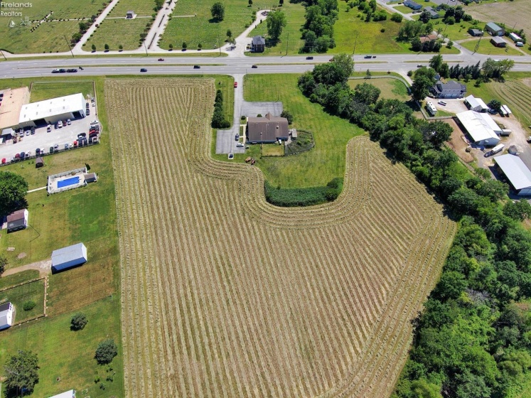 1800 McPherson Highway, Clyde, 43410, ,Commercial,For Sale,McPherson,20254113