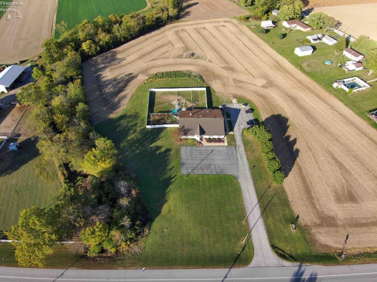 1800 McPherson Highway, Clyde, 43410, ,Commercial,For Sale,McPherson,20254113