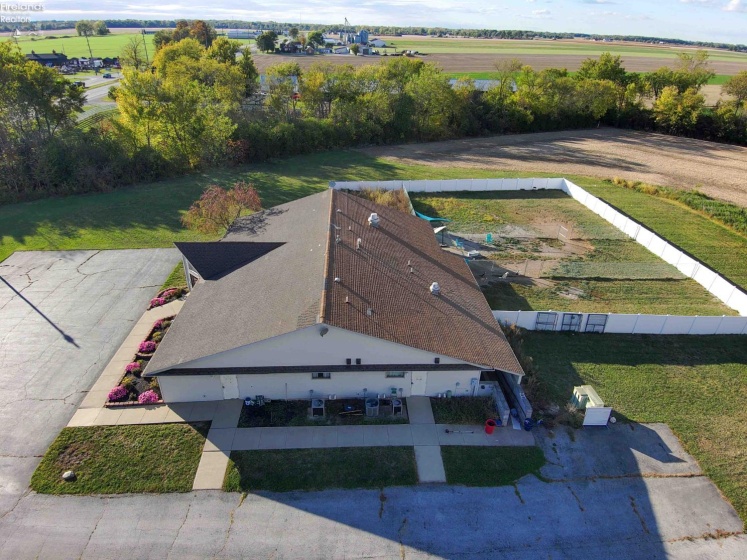 1800 McPherson Highway, Clyde, 43410, ,Commercial,For Sale,McPherson,20254113