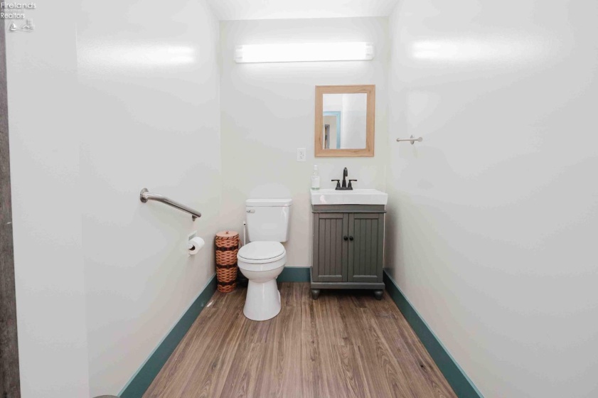 1800 McPherson Highway, Clyde, 43410, ,Commercial,For Sale,McPherson,20254113