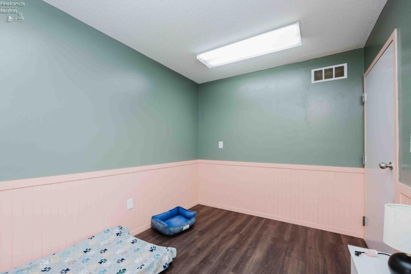 1800 McPherson Highway, Clyde, 43410, ,Commercial,For Sale,McPherson,20254113