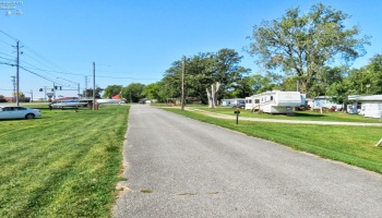 2817 E Harbor Rd, Port Clinton, 43452, ,Commercial,For Sale,E Harbor Rd,20253986