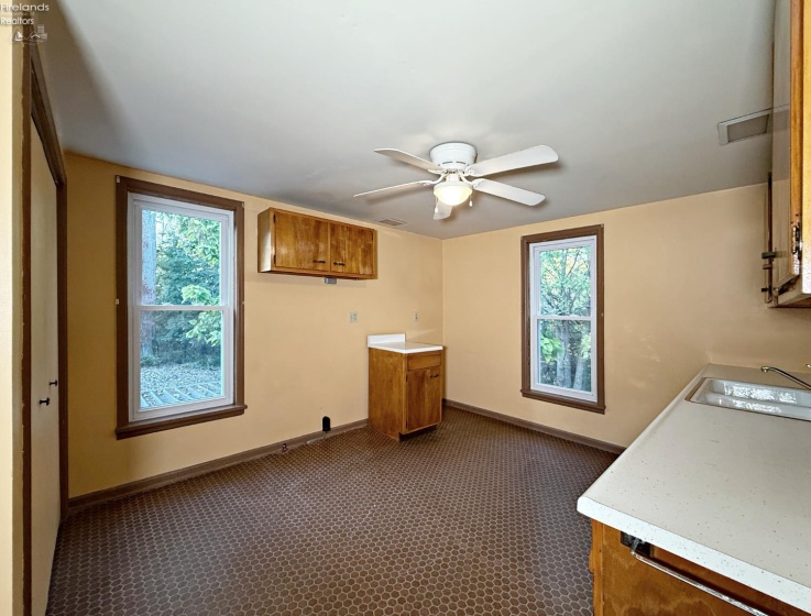 284 Sycamore Street, Tiffin, 44883, ,Multiple Units,For Sale,Sycamore,20254135