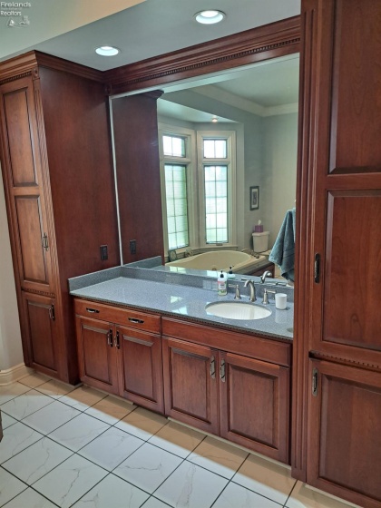 263 Saint Paul Drive, Fremont, 43420, 4 Bedrooms Bedrooms, ,4 BathroomsBathrooms,Residential,For Sale,Saint Paul,20252587 263 Saint Paul Drive, Fremont, 43420, 4 Bedrooms Bedrooms, ,4 BathroomsBathrooms,Residential,For Sale,Saint Paul,20252587