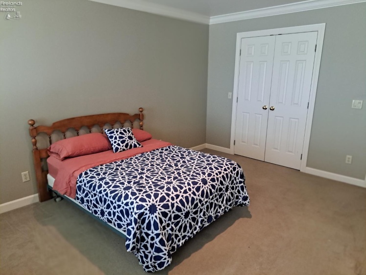 263 Saint Paul Drive, Fremont, 43420, 4 Bedrooms Bedrooms, ,4 BathroomsBathrooms,Residential,For Sale,Saint Paul,20252587 263 Saint Paul Drive, Fremont, 43420, 4 Bedrooms Bedrooms, ,4 BathroomsBathrooms,Residential,For Sale,Saint Paul,20252587