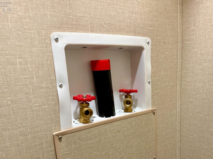 8087 Rollie Drive, Lakeside, 43440, 1 Bedroom Bedrooms, ,1 BathroomBathrooms,Residential,For Sale,Rollie,20252611 8087 Rollie Drive, Lakeside, 43440, 1 Bedroom Bedrooms, ,1 BathroomBathrooms,Residential,For Sale,Rollie,20252611