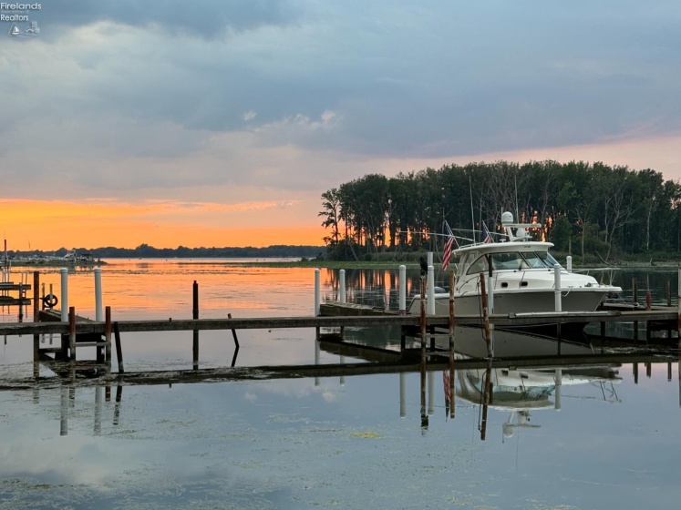 8087 Rollie Drive, Lakeside, 43440, 1 Bedroom Bedrooms, ,1 BathroomBathrooms,Residential,For Sale,Rollie,20252611 8087 Rollie Drive, Lakeside, 43440, 1 Bedroom Bedrooms, ,1 BathroomBathrooms,Residential,For Sale,Rollie,20252611