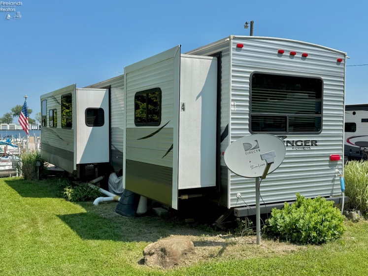 8087 Rollie Drive, Lakeside, 43440, 1 Bedroom Bedrooms, ,1 BathroomBathrooms,Residential,For Sale,Rollie,20252611 8087 Rollie Drive, Lakeside, 43440, 1 Bedroom Bedrooms, ,1 BathroomBathrooms,Residential,For Sale,Rollie,20252611