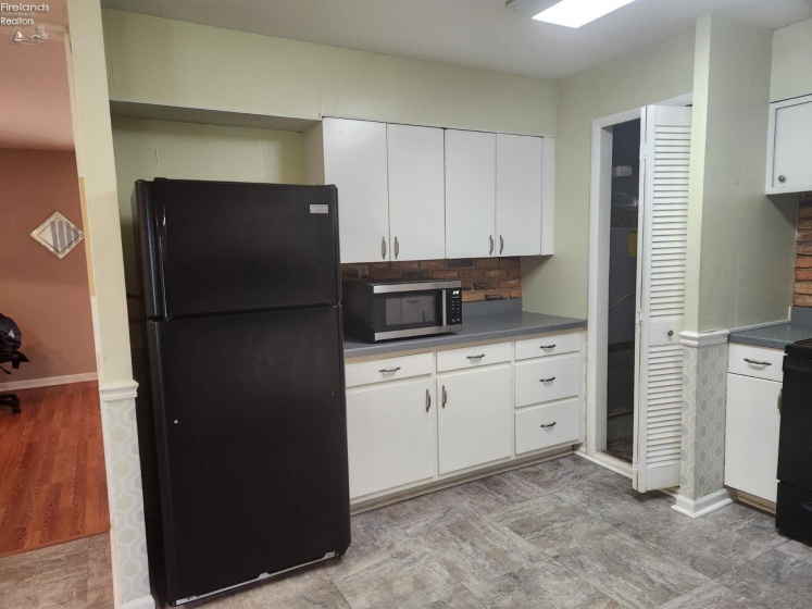 1014 CR 198, Fremont, 43420, 3 Bedrooms Bedrooms, ,2 BathroomsBathrooms,Residential,For Sale,CR 198,20252631 1014 CR 198, Fremont, 43420, 3 Bedrooms Bedrooms, ,2 BathroomsBathrooms,Residential,For Sale,CR 198,20252631