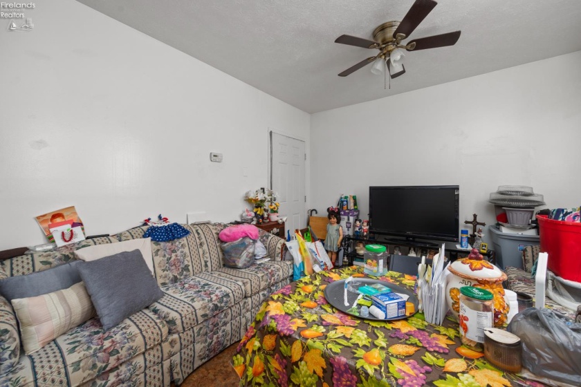 1850 Washington Ave., Lorain, 44052, ,Multiple Units,For Sale,Washington Ave.,20254144